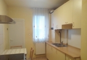 Inchriez ,apartament 2 camere -Central ( Pt-a Garii )