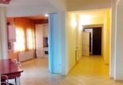 Www.arad-realestate.ro apartament spatios de inchiriat cu 4 camere